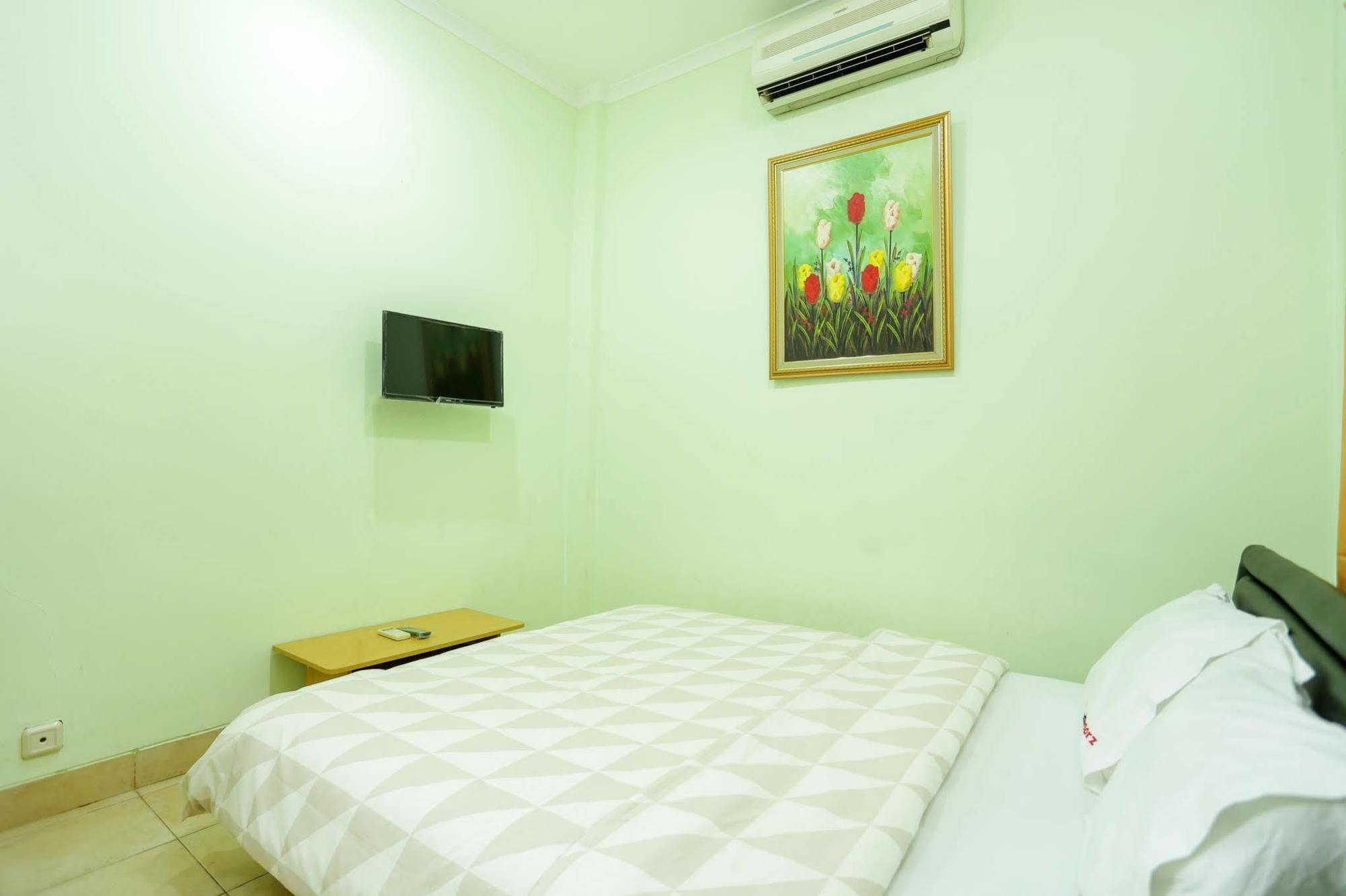 Wisma tamu Reddoorz Near Sukajadi 3*